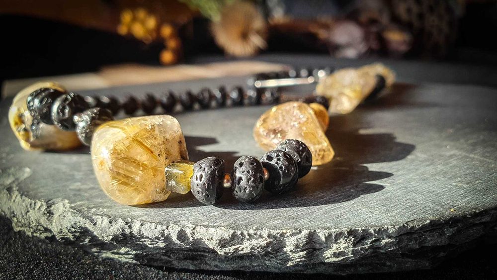 naszyjnik handmade lawa czarna, kwarc z mitylem