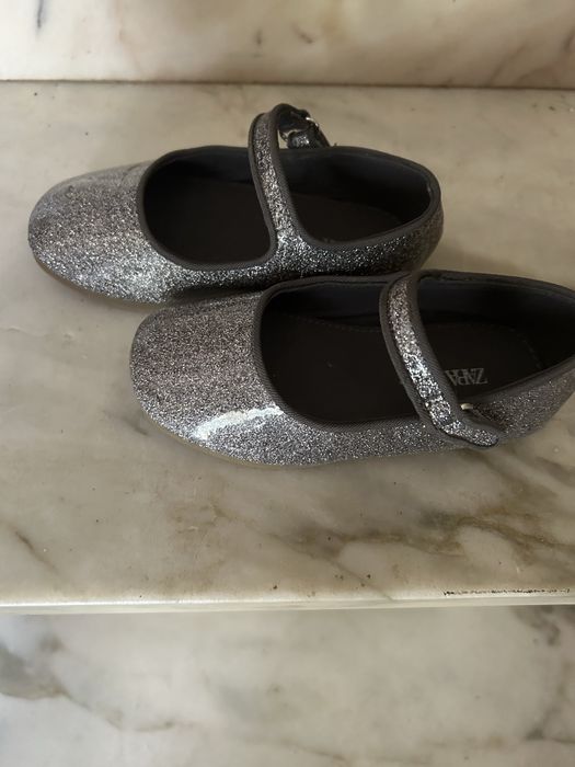 Sabrinas prateadas menina da zara-23