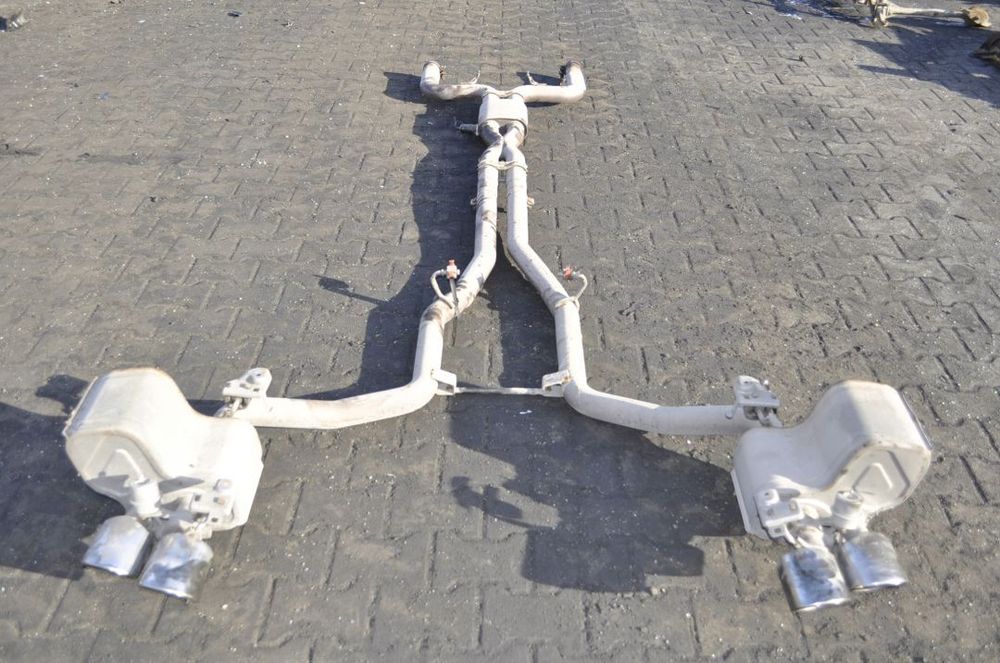 GHIBLI III 3.0 410 KM WYDECH TŁUMIK KOMPLET