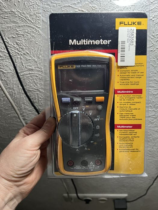 Мультиметр Fluke 115