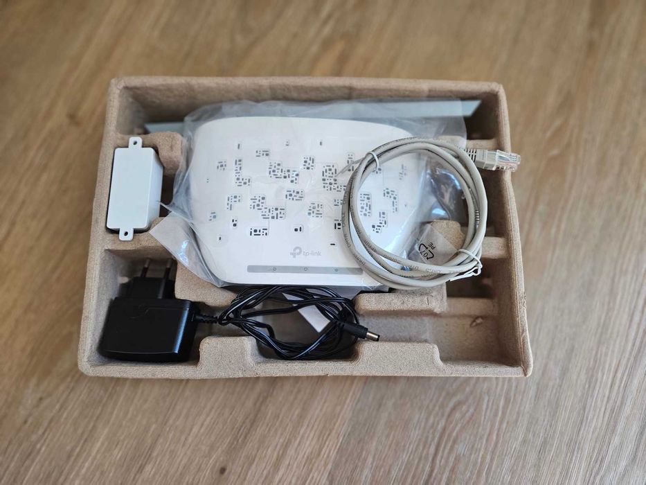 Access Point TP-Link TL-WA801N N300 com PoE Passivo - Como Novo