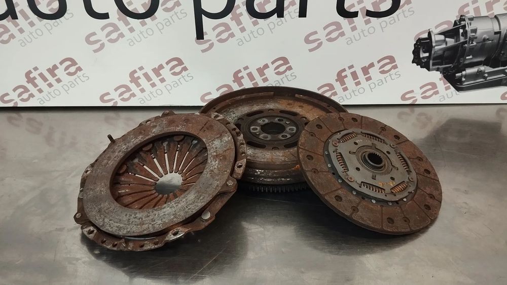 VOLANTE BIMASSA COM EMBRAIAGEM AUDI A4 B5 / VOLKSWAGEN PASSAT 1.9TDI