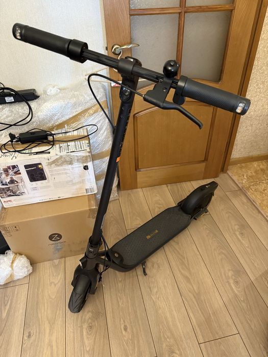 Ninebot F2 (32км/г)