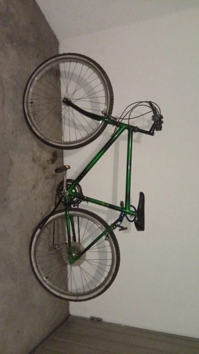Bicicleta para peças.