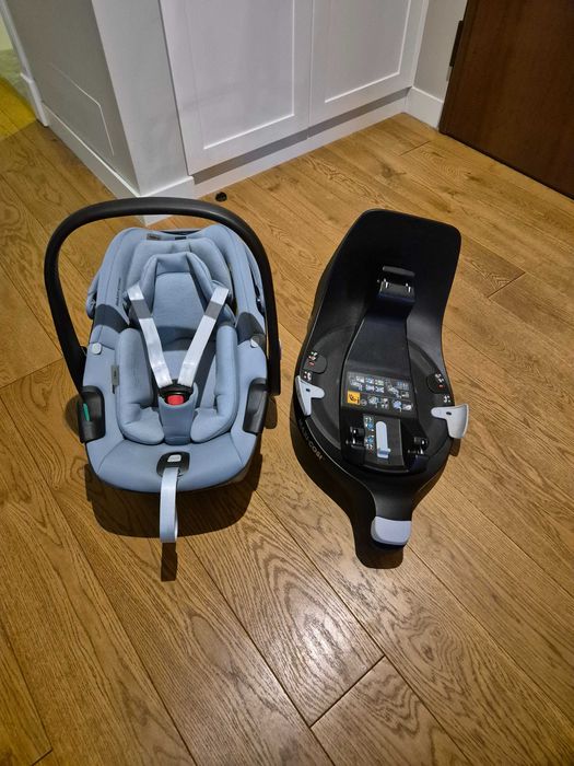 Maxi-Cosi Pebble 360 + baza