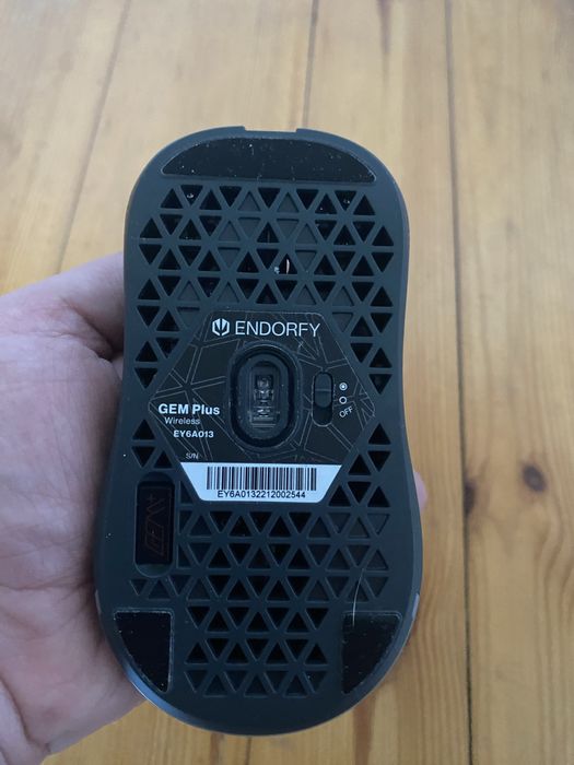 Myszka gamingowa Endorfy Gem Plus Wireless