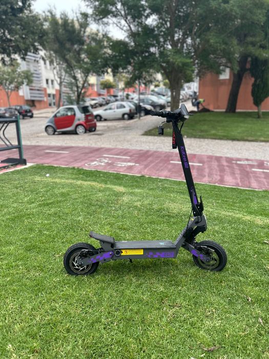Kukirin g2 roxa! Com chave e alarme aceito pc em troca mas tambem aceito dinheiro