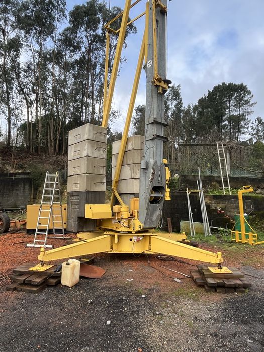 Grua automontante hd16C