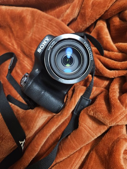 Aparat Sony DSC h-300