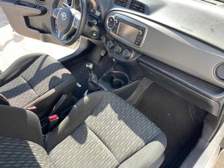 Toyota Yaris 2012