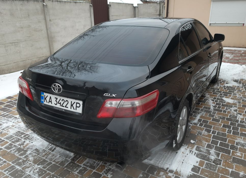 Toyota Camry40          2.4 GAZ-BENZ