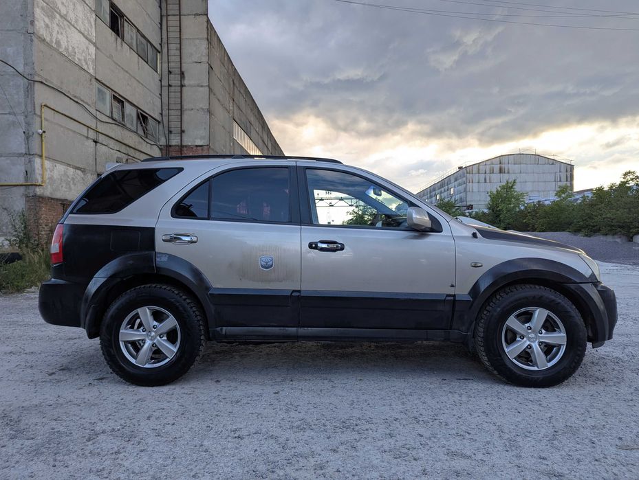 Кіа Соренто 2.5 дизель автомат 4х4 Kia Sorento 2.5 dizel 4x4 avtomatic