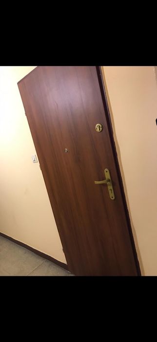Sprzedam kawalerke w dobrej lokalizacji