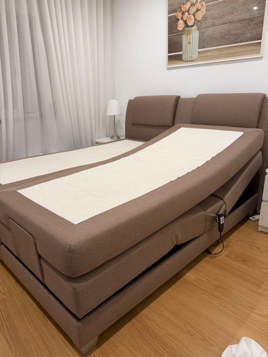 Conjunto boxspring electrica cabeceira de cama + sommier de relaxamento elétrico + colchão CASTEL da PALACIO - 2x90x200 cm -Tecido bege