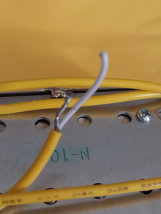 Conjunto de Humbuckers  (neck e Bridge) de alto output