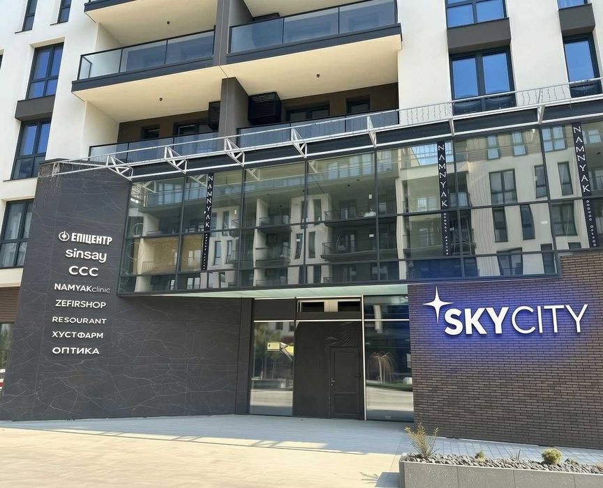 Оренда комерційного приміщення площею 851.3 м2 під навчальний центр, спортзал, клініку, ТЦ Sky City Тячів