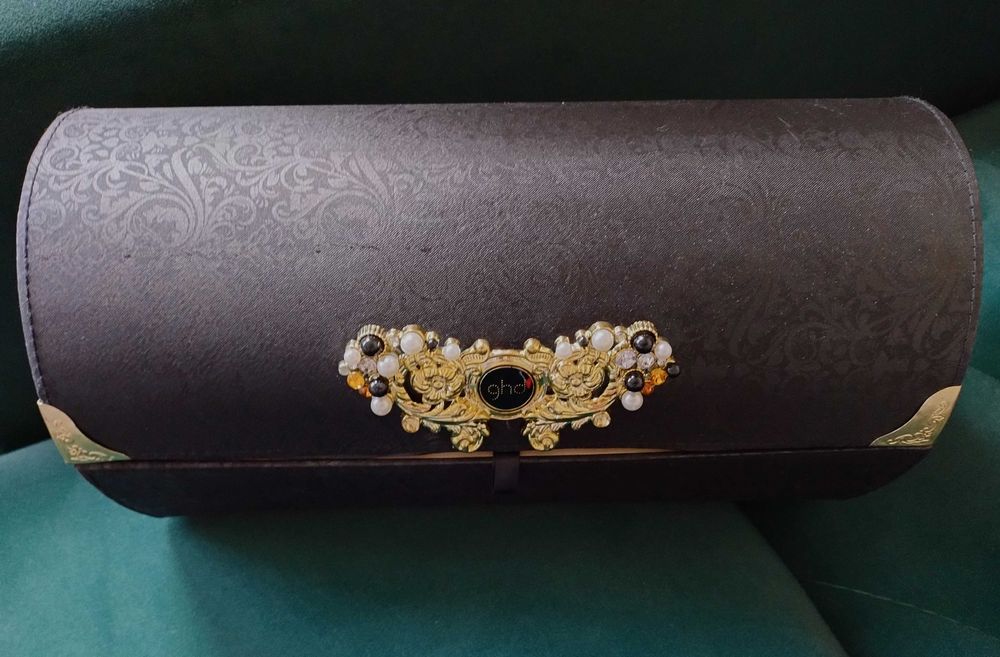 GHD Deluxe Midnight pokrowiec pudełko kuferek puzderko dark Gothic