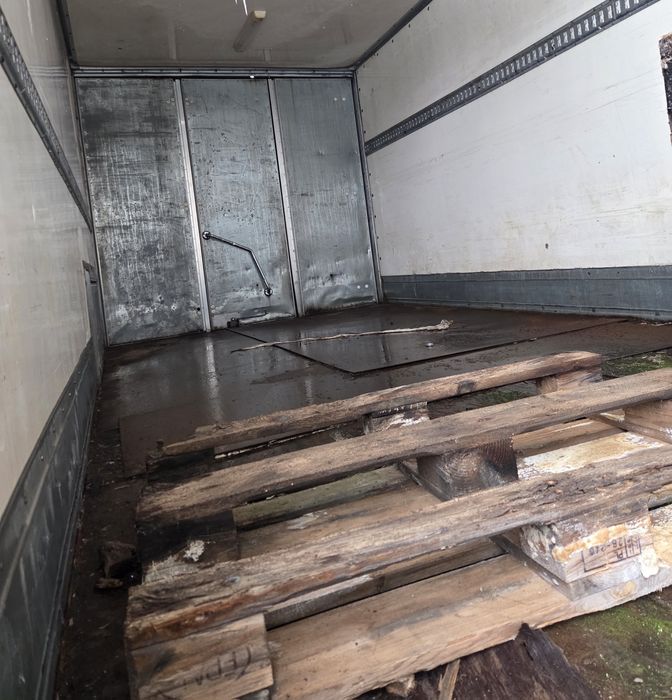 Mercedes-benz Atego izoterma winda