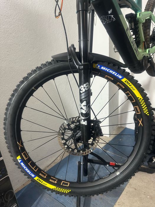 Cube stereo hibrid 160