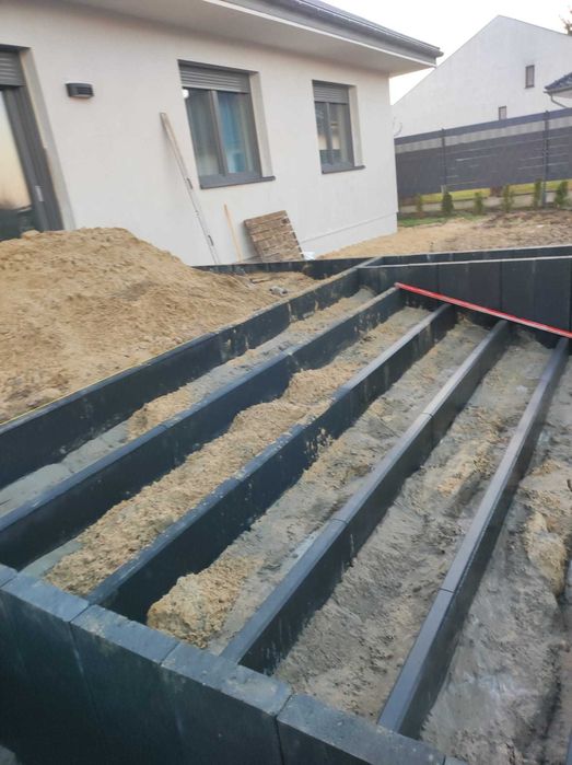 Kompleksowe układanie kostki brukowej