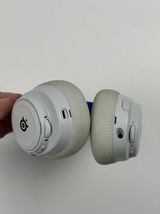 Słuchawki bezprzewodowe SteelSeries Arctis Nova 7P Wireless White