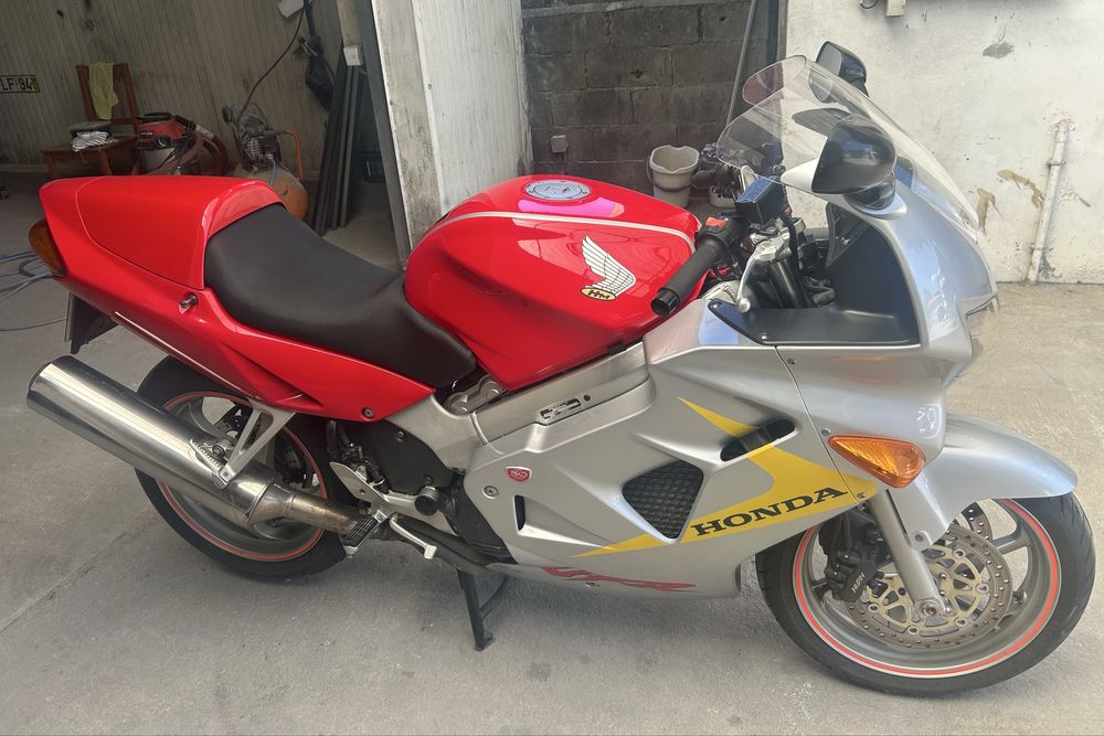 Honda VFR 800 FI 50th anniversary