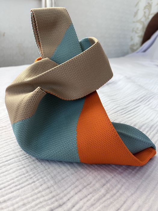 Маленька текстильна сумочка