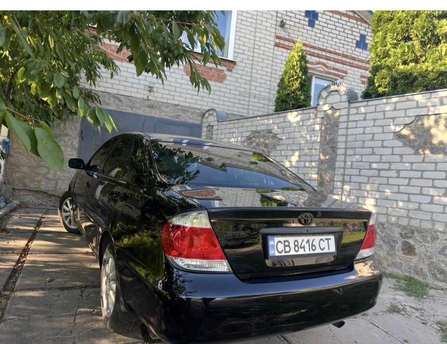Toyota Camry 30 .