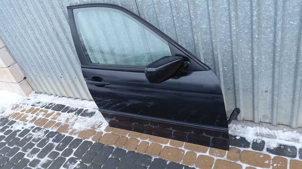 Kompletne Drzwi prawy przód bmw e46 COSMOSSCHWARZ METALLIC 303/9