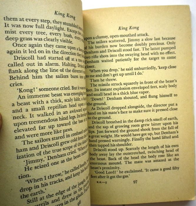 Книга ""Кинг  Конг. Новеллизация фильма"_англ.