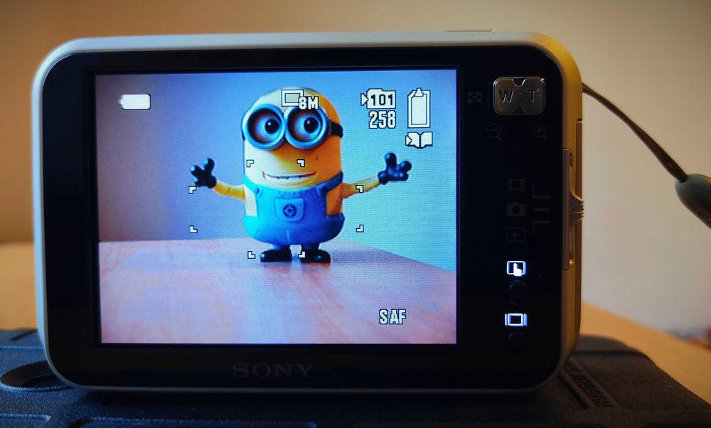 Legendarny aparat Sony DSC-N1+Memory stick Pro Duo High Speed 1Gb