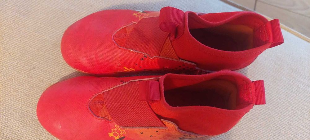 Chuteiras Nike Air Zoom - Mercurial vermelhas