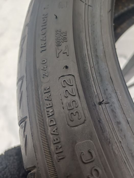 225/40/18 Sprzedam parę opon letnich Bridgestone Potenza