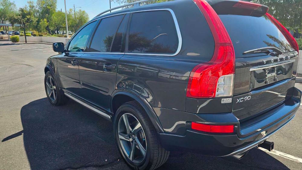 Volvo Xc90      2014