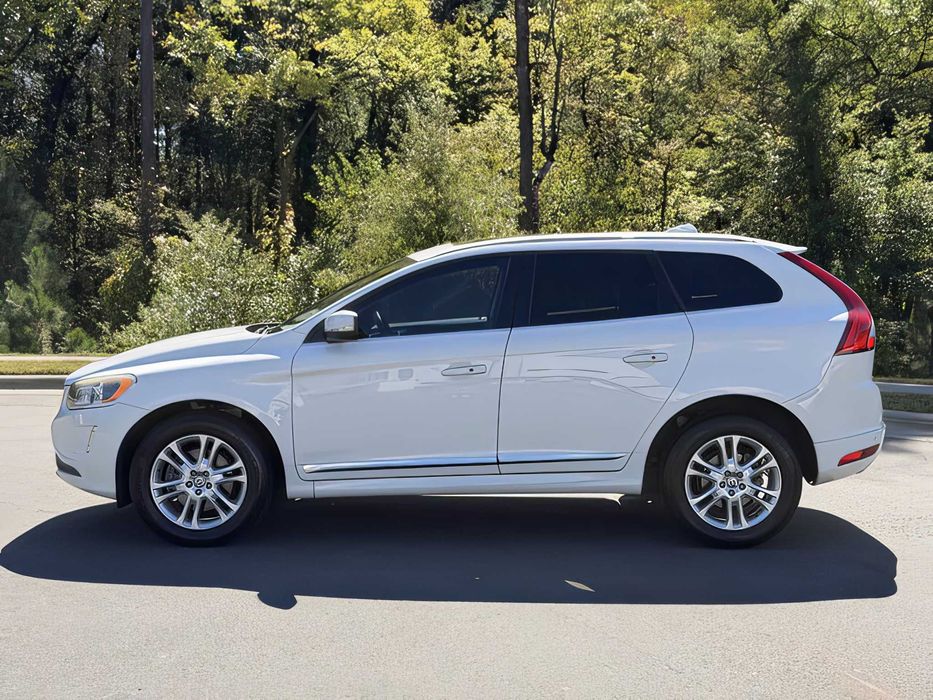 Volvo XC60      2015