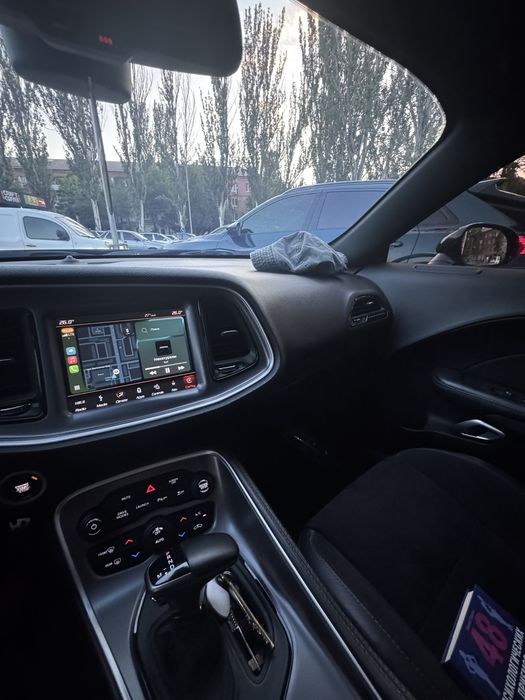 Dodge Chellenger 6,4 SRT8