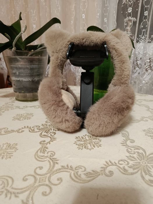 Навушники теплі.