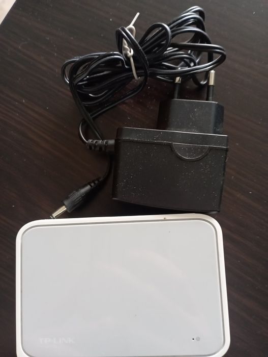Przełącznik TP-LINK TL-SF1005  5 portów 10/100Mb/s

Typ p