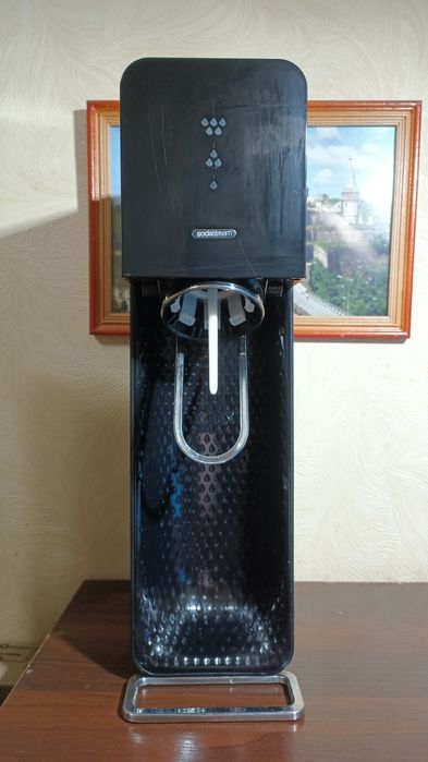 Sodasream , сатуратор , для газування води .