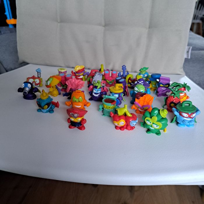 Figurki zinks zestaw 33 sztuki