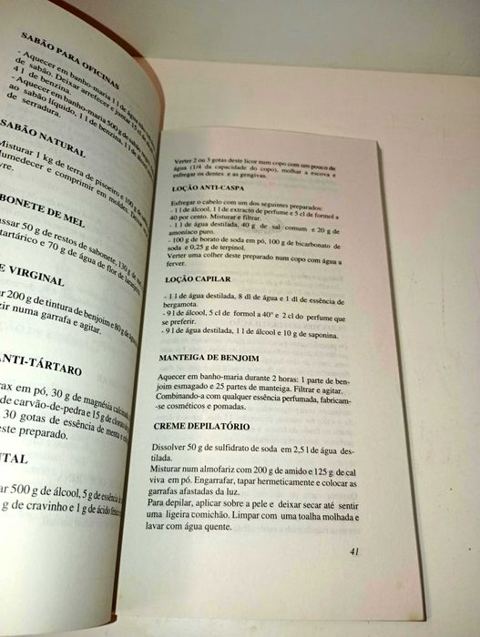 Dicionário Ilustrado de Receitas Perdidas