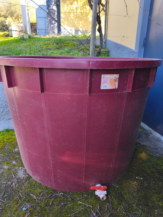 Balsa (dorna) de plástico de 1000 litros