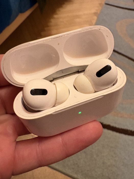AirPods Pro używane