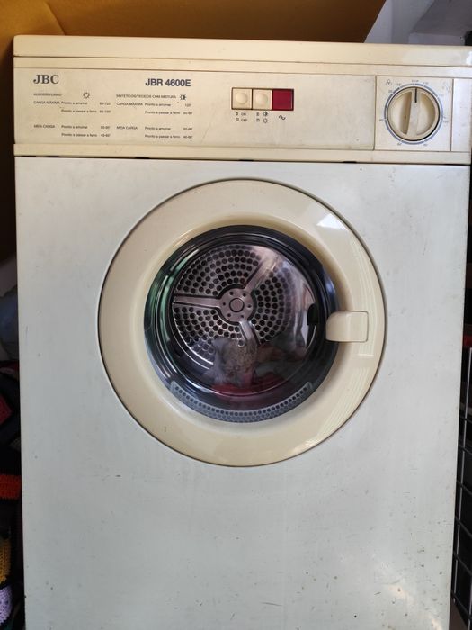 Maquinas de lavar e secar roupa