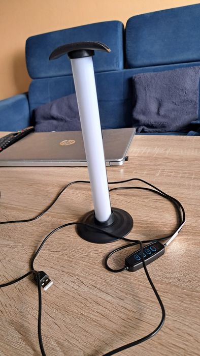 Stojak na słuchawki lampka led usb
