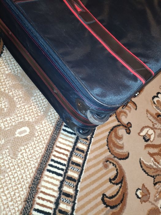 Дорожный чемодан, дорожня валіза на колесиках,велика