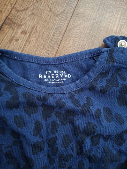 Sukienka reserved