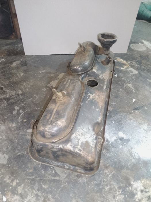 Клапанна кришка Москвич 408