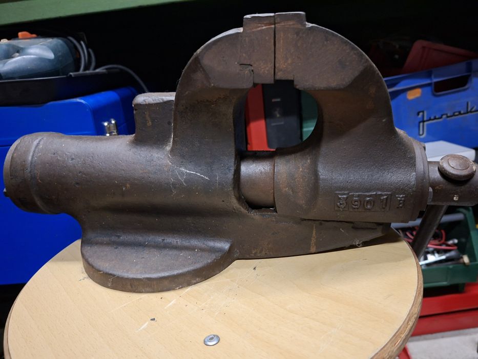Imadło zabytkowe 100mm obrotowe 3901 B