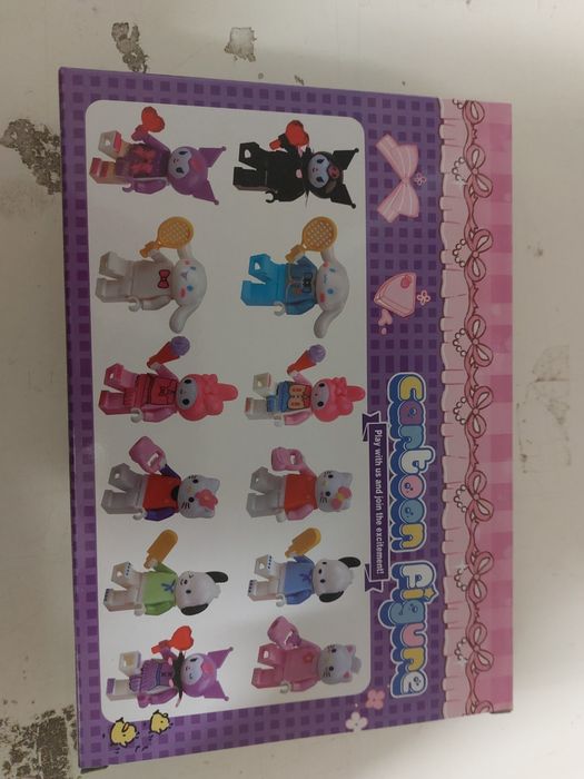 Nowe figurki Hello Kitty Kuromi Sanrio 12 szt
